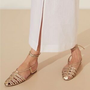 Amissima Tie Up Shoes